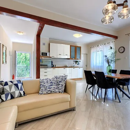 Holiday home Gea - Rca200 By Interhome *