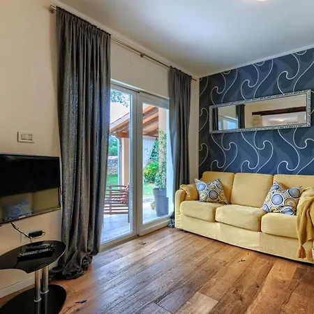 Gea - Rca200 By Interhome Holiday home Krnica