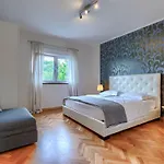 Gea By Interhome Ferienhaus *