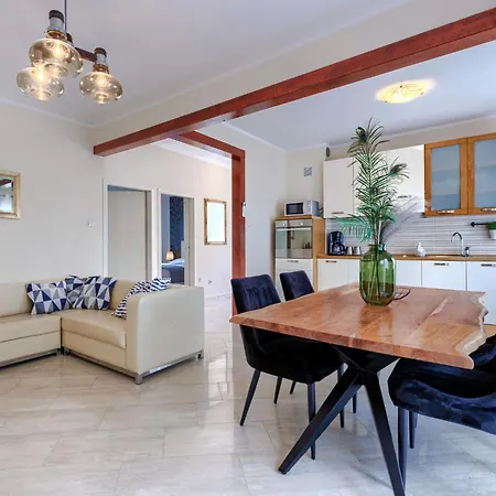 Gea By Interhome